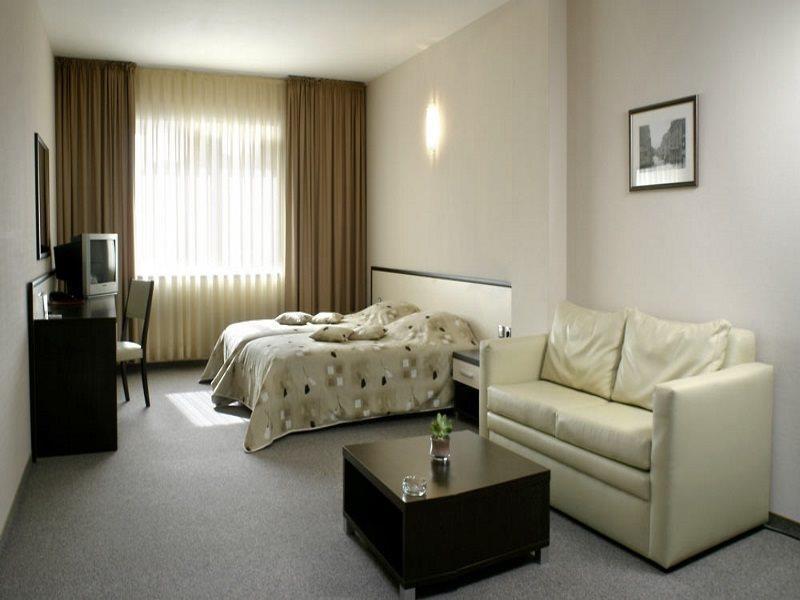 פלובדיב Kendros Hotel מראה חיצוני תמונה
