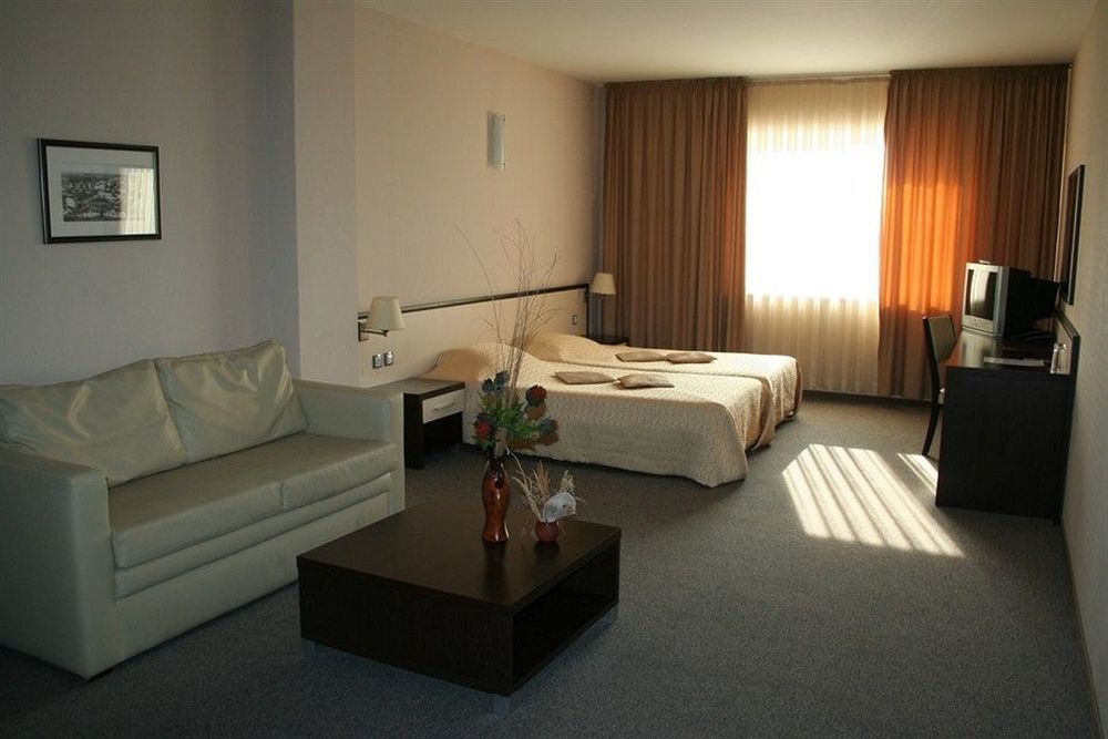 פלובדיב Kendros Hotel מראה חיצוני תמונה